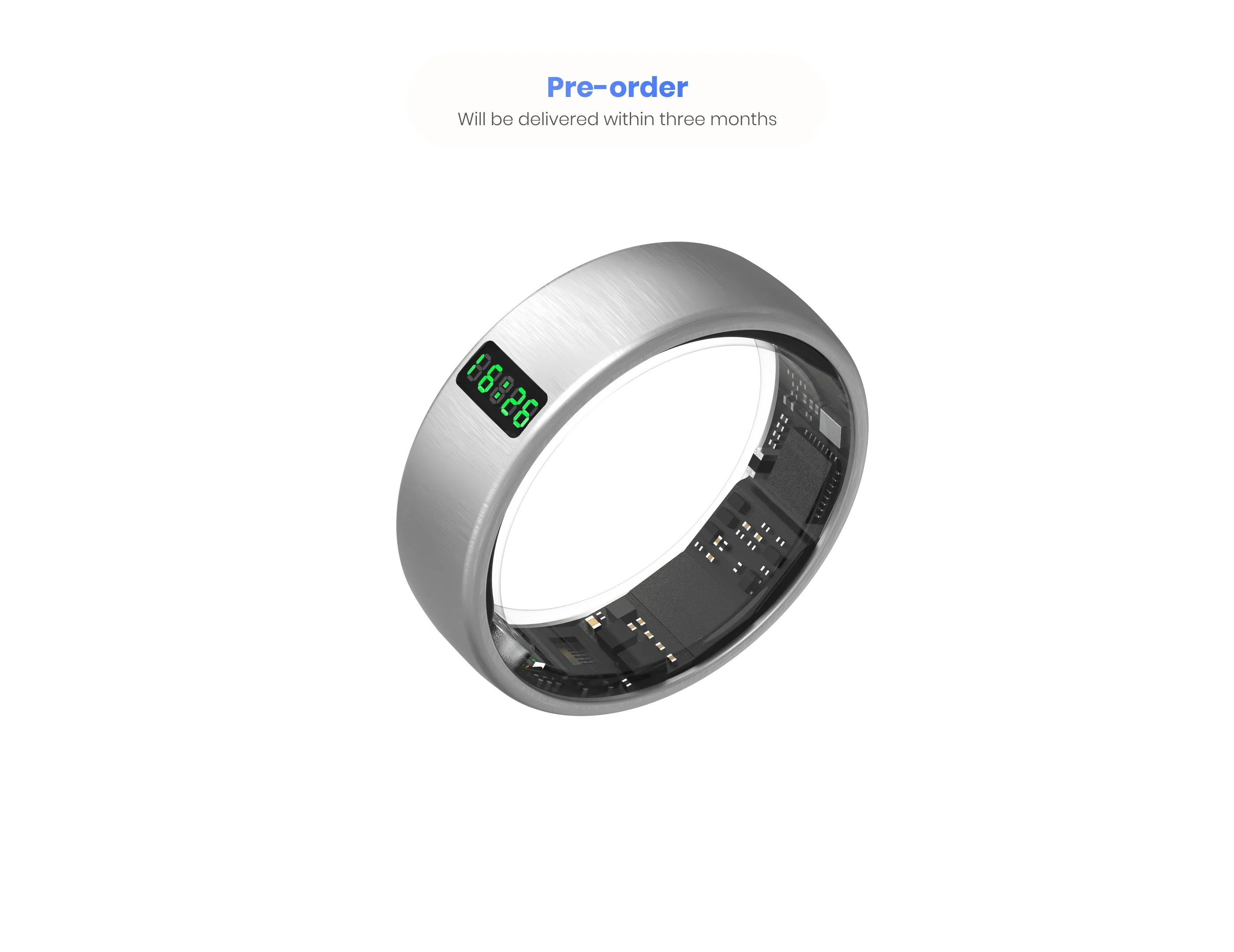 Hõbedasel Nova X by Nova Smart Ring'il on väike digitaalne ekraan, millel kuvatakse 08:26 ja nähtav sisemine elektroonika, ning selle kohal olev ettetellimusteade lubab tarnimist kolme kuu jooksul.